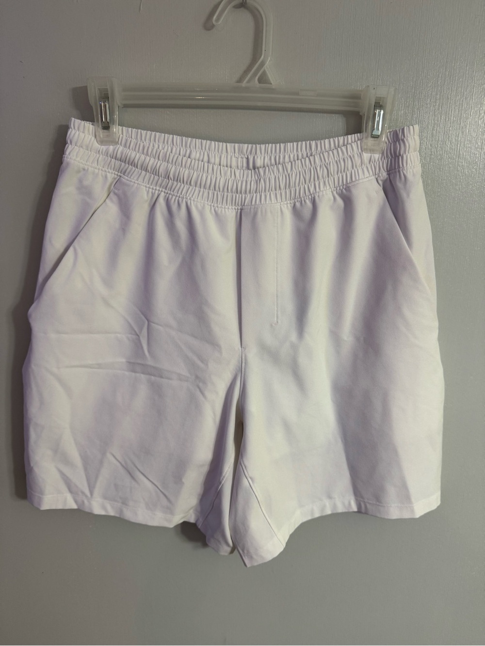 Lululemon Athletica White Men's Athletic Shorts Size Medium